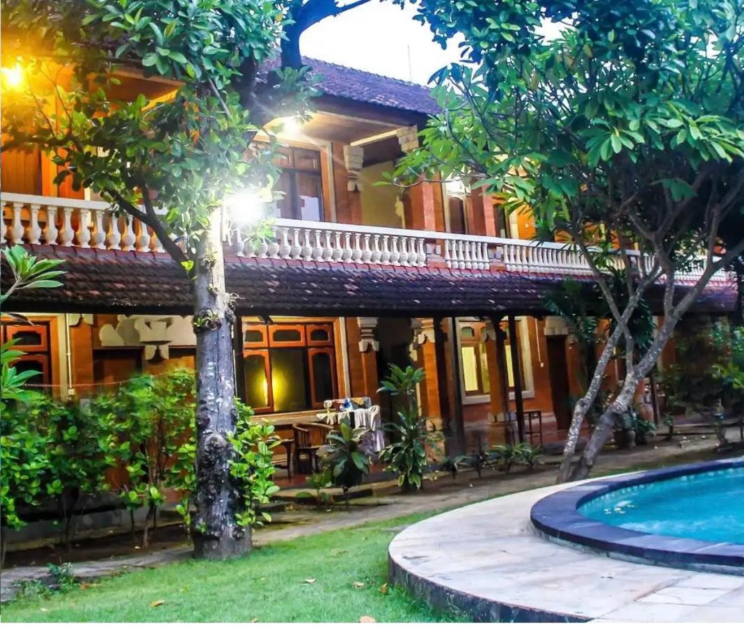 Budhi Beach Inn Kuta Lombok Eksteriør billede